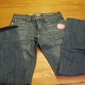 Brand new skinny fit Levis 30x32